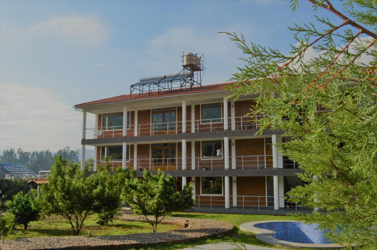 Runaway Eco Hotel Carhuaz Exterior foto